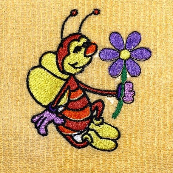 NWOT BAby Towel Bibs Embroidered 2 Pk Age 1-5 - Picture 3 of 5